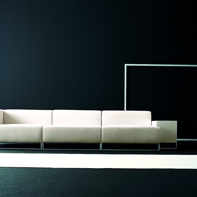 Wall2 Sofa