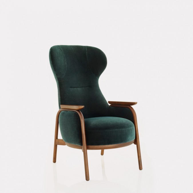 Vuelta Wing Chair